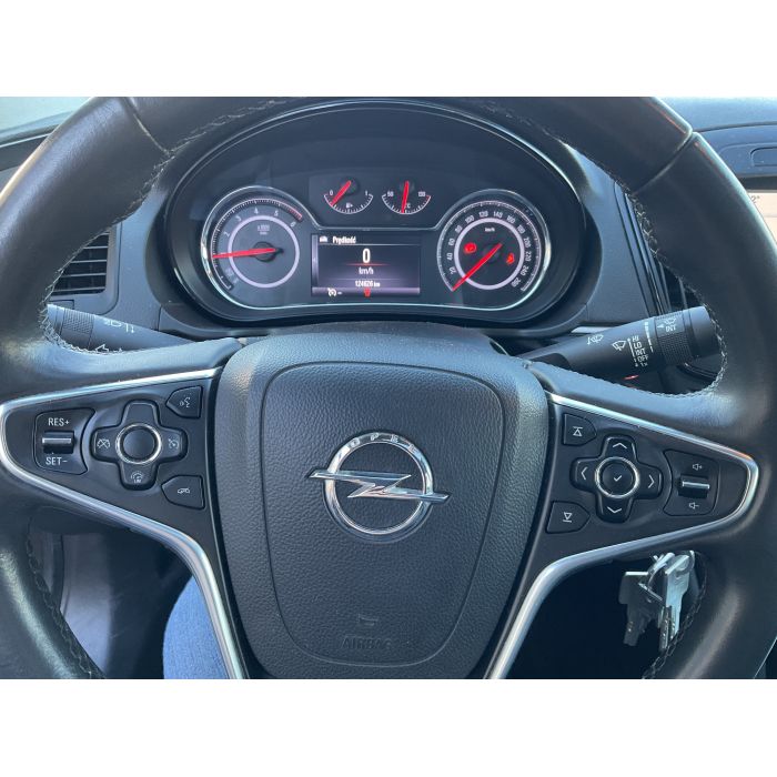 Opel Insignia 2.0 CDTI Bi-Turbo 195 KM