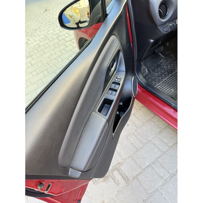 Toyota Yaris pakiet Selection