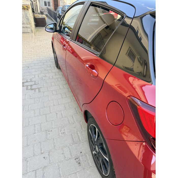 Toyota Yaris pakiet Selection