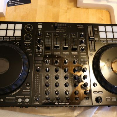 Na sprzedaż Brand New Pioneer DJ DDJ-1000 4-kanałowy profesjonalny kontroler