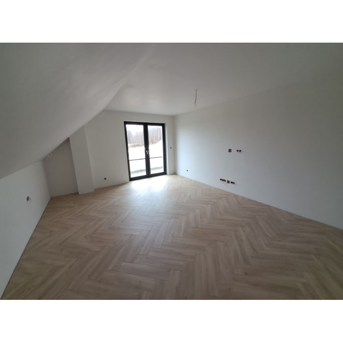 Dom 212 m2, Nowy, Piękne Widoki, 5 km od Kielc