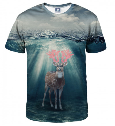 sweatshirt with deer on water