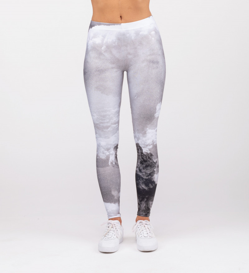 grey leggings with explosion motive