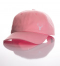 różowa czapka z daszkiem