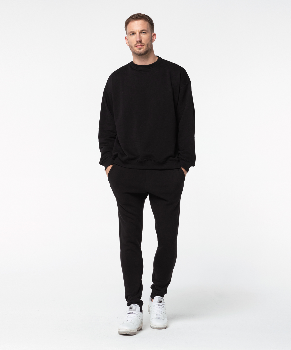 Black oversized on sale crew neck sweatshirt