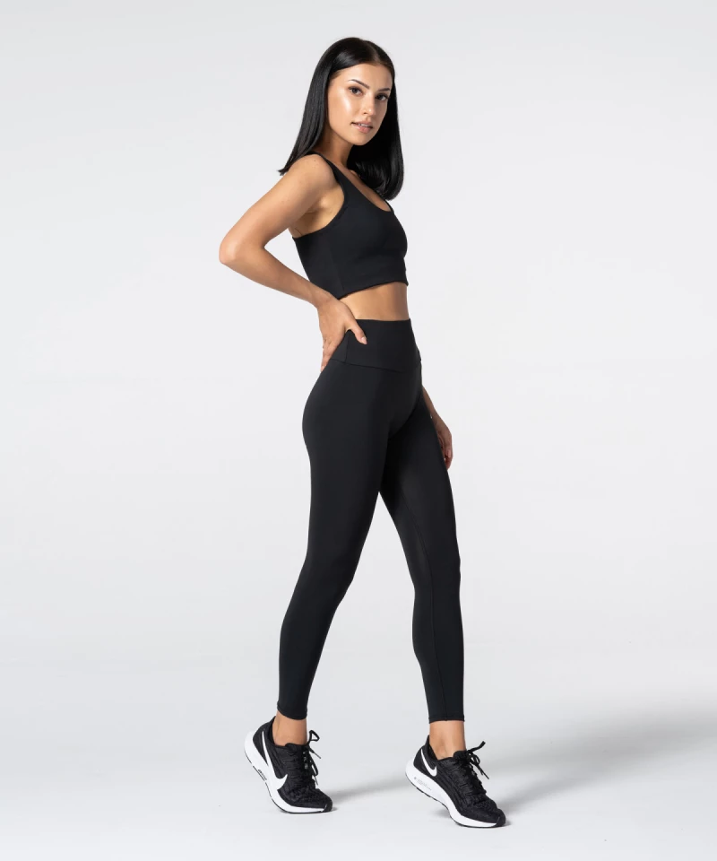 Black Spark™ Ultra Highwaist leggings for gym