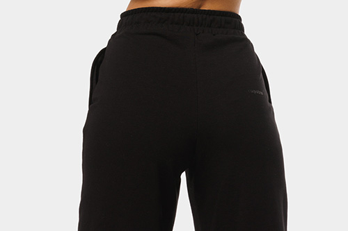 black sweatpants with wide legs