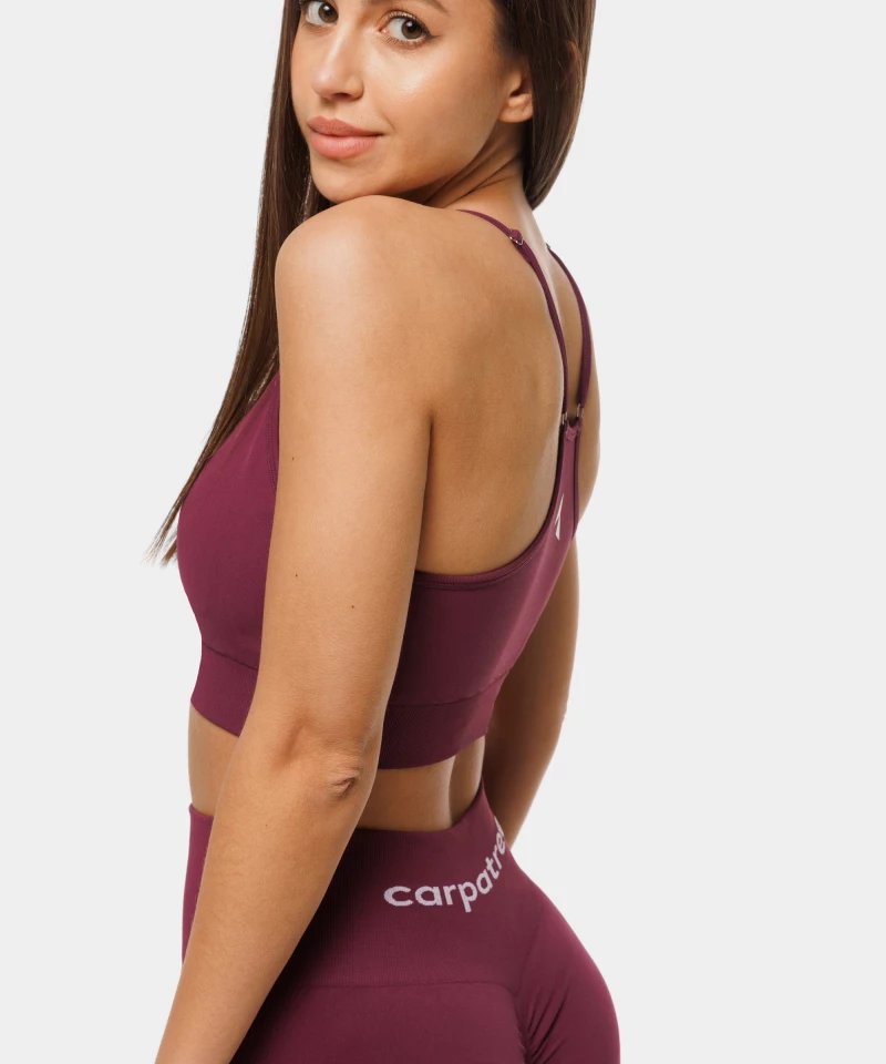 Women's seamless burgundy gym top