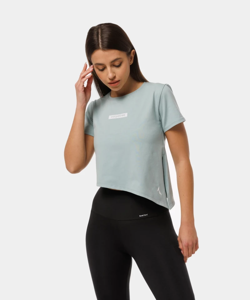 Blue t-shirt with slit at the side