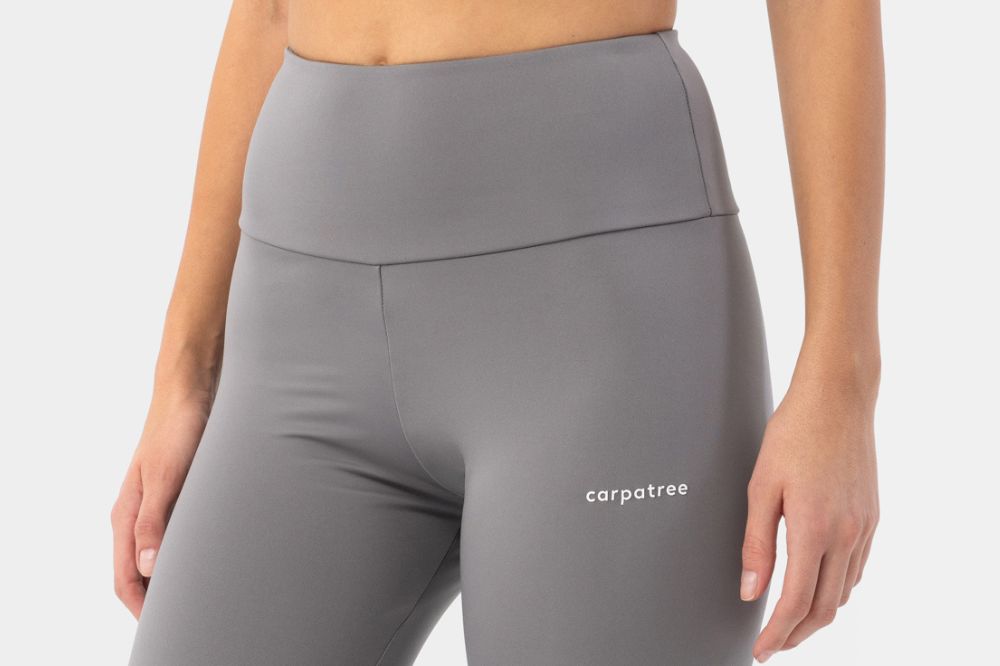 STRADIVARIUS CZARNE LEGGINSY W PRĄŻKI YJA NG3__S 15083983191 