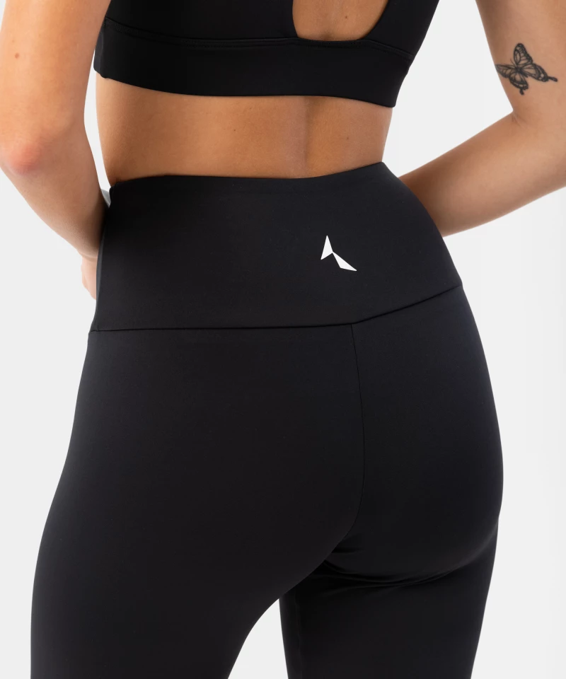 comfortable sports leggings with logo