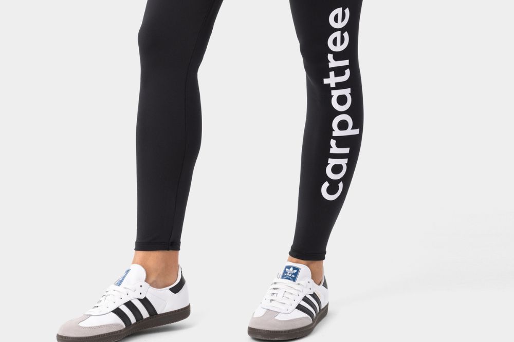 black leggings with logo