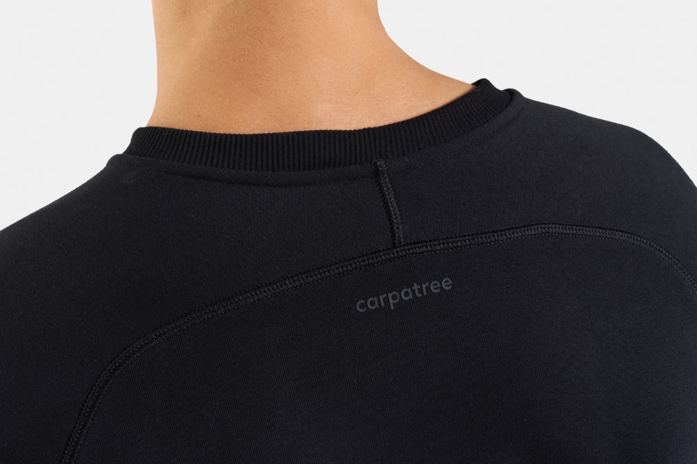 men's black crewneck