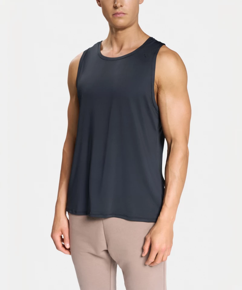 men's tank top for the gym