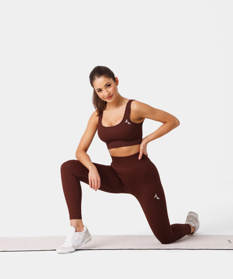 seamless ribbed gym set brown