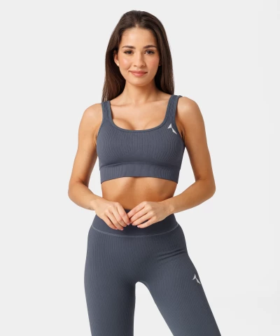 seamless sports bra