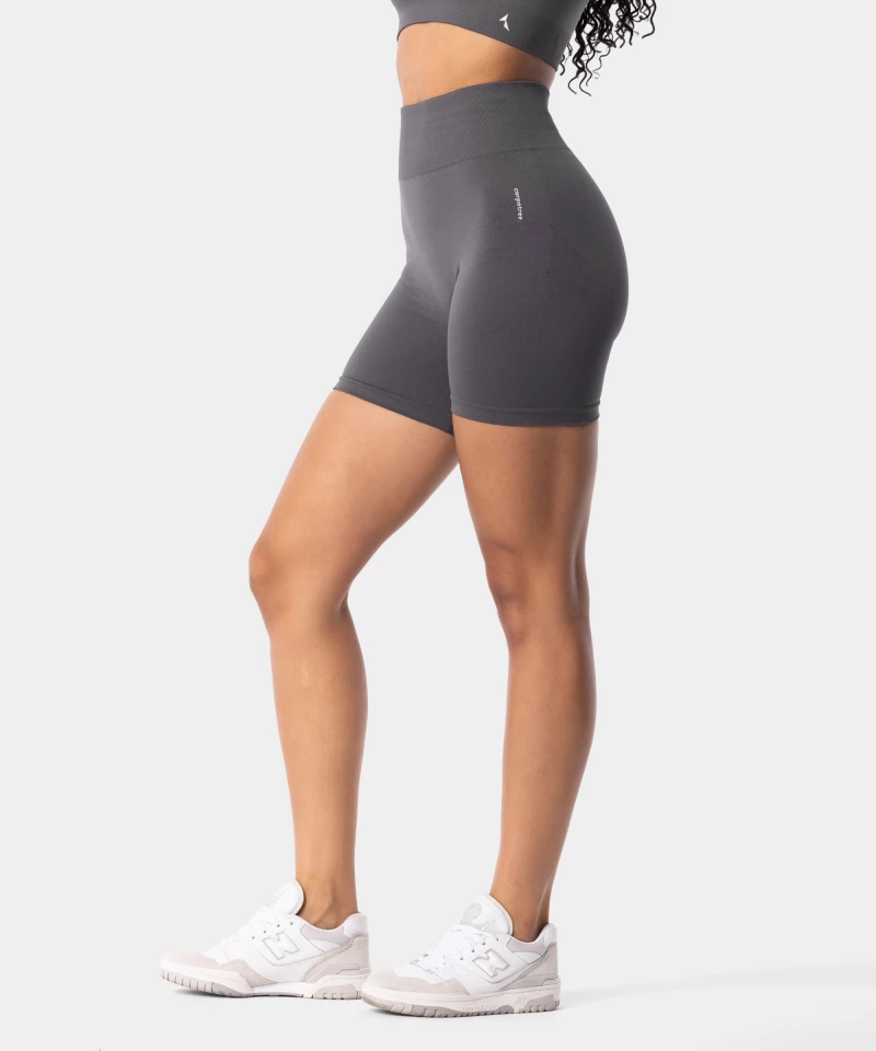 seamless women's sports shorts