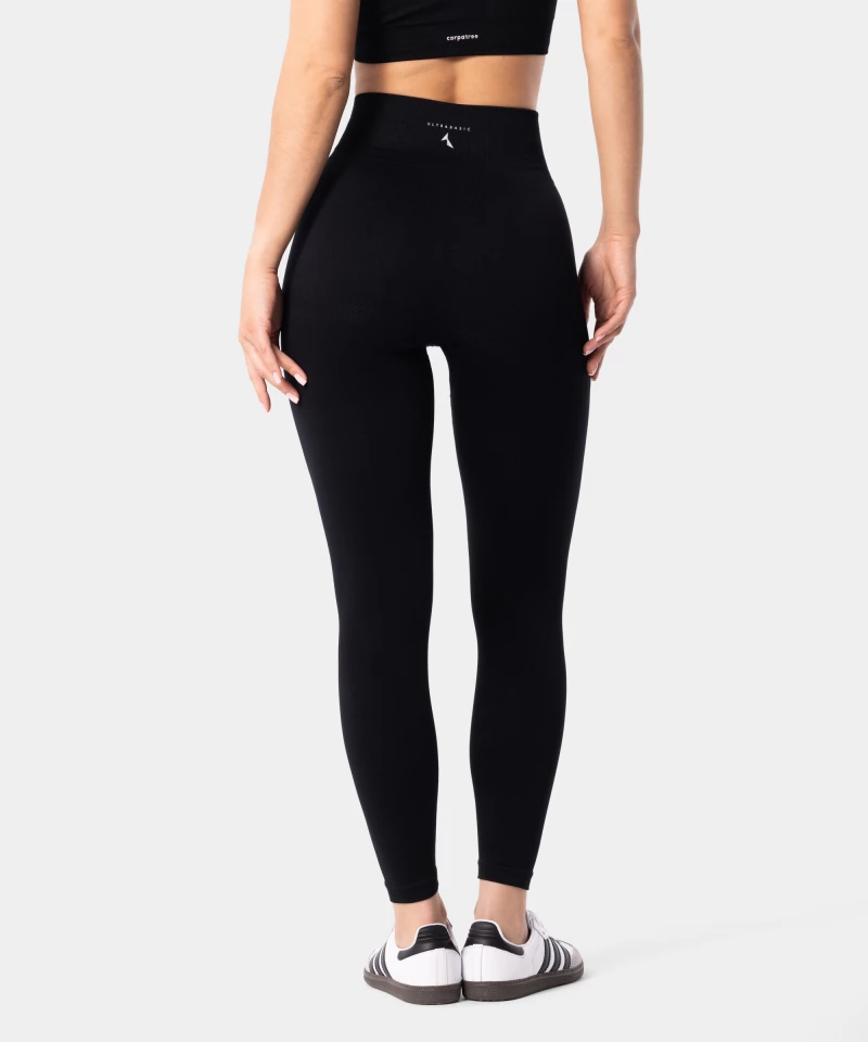 minimalist leggings for the gym