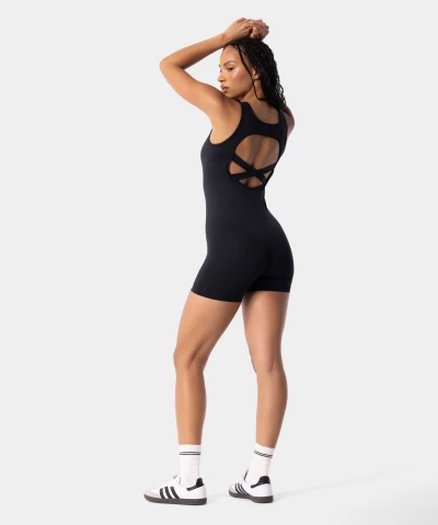 Women's sports suit black