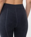 leggings that accentuate the figure