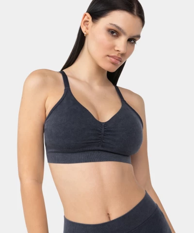 black seamless sports bra