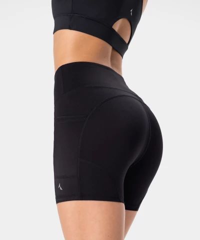 fitted sports shorts black