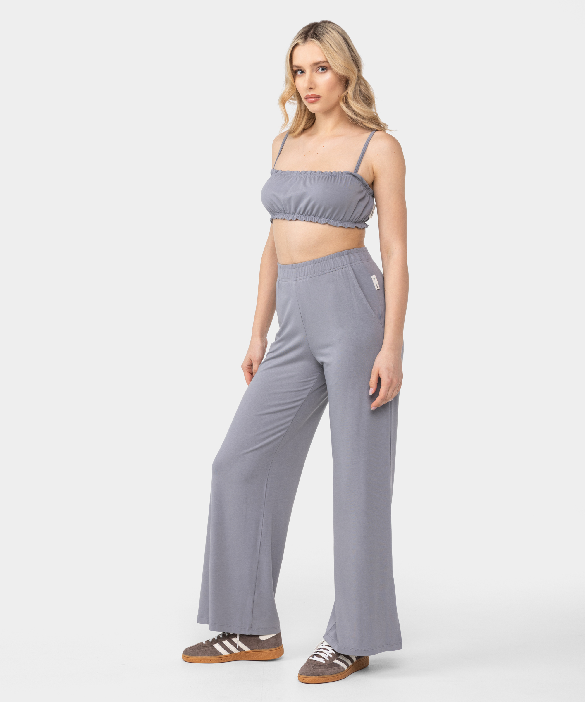 KHOKI Wide-leg cropped pants Gray