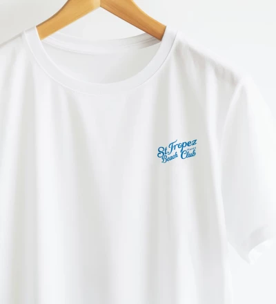 St.Tropez white t-shirt close up