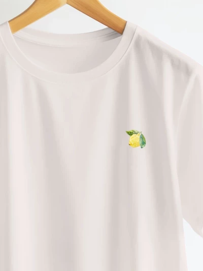 Limoncello natural cotton t-shirt closeup