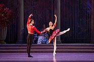 Maksim Woitiul i Yuka Ebihara w „Don Kichocie” Alexeia Fadeyecheva, fot. Ewa Krasucka