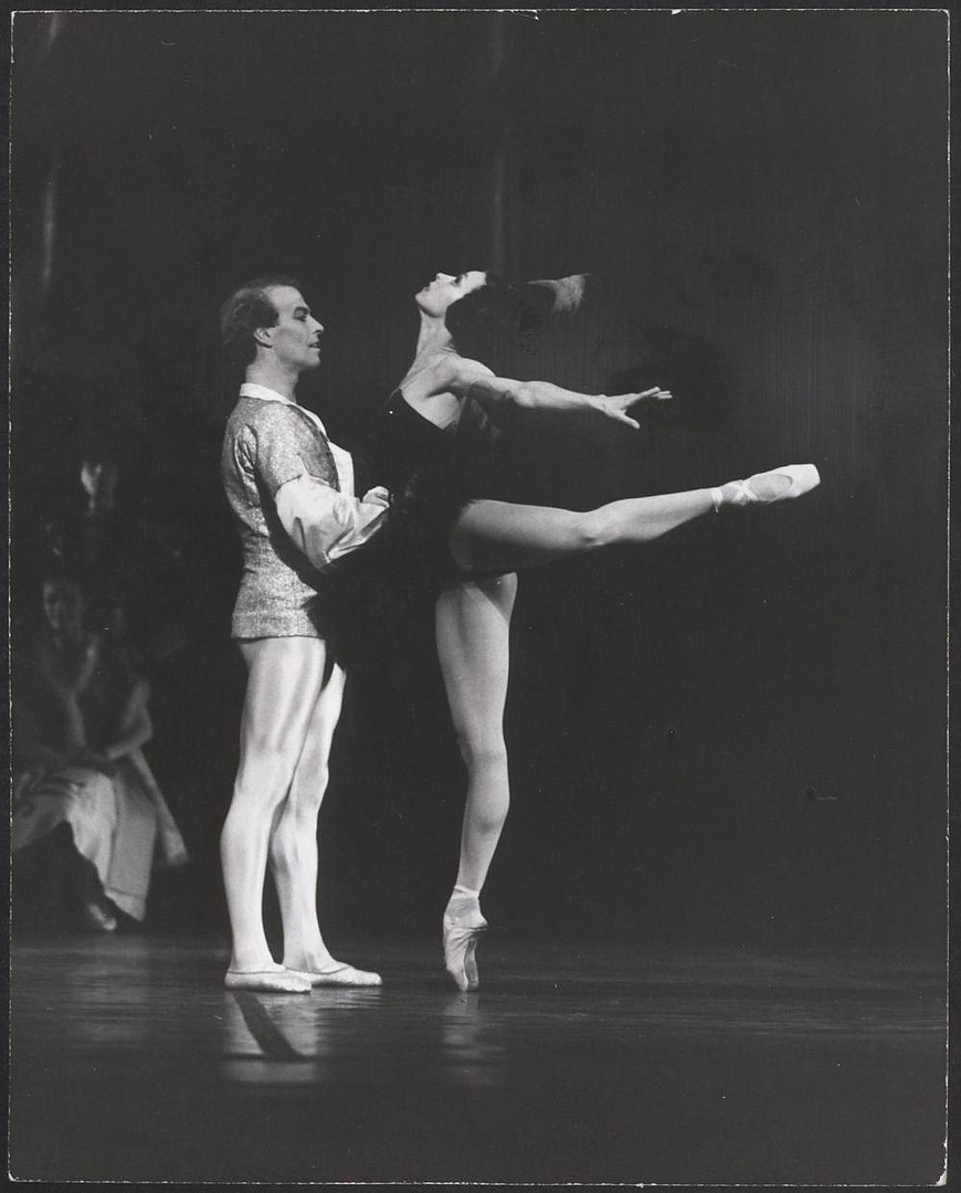 „Jezioro łabędzie” Piotr Czajkowski 1985-12-07