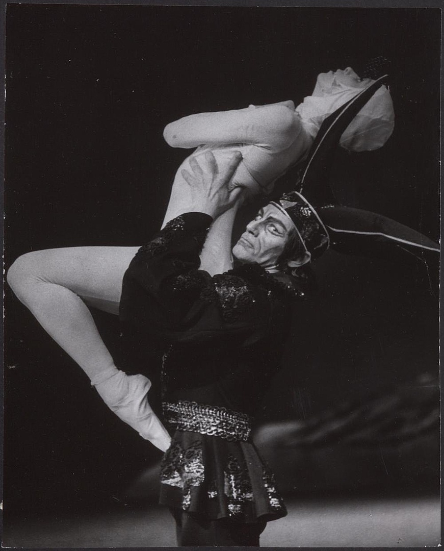 „Księżycowy renifer” Knudage Riisager 1975-04-13