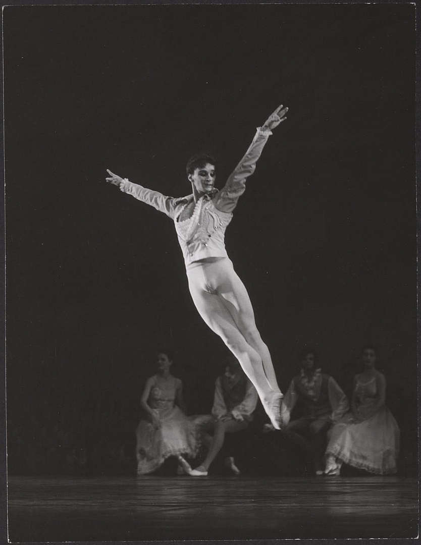 „Jezioro łabędzie” Piotr Czajkowski 1985-12-07