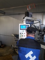 Instalacja uniwersalnej frezarki do metalu serii UWF 95,