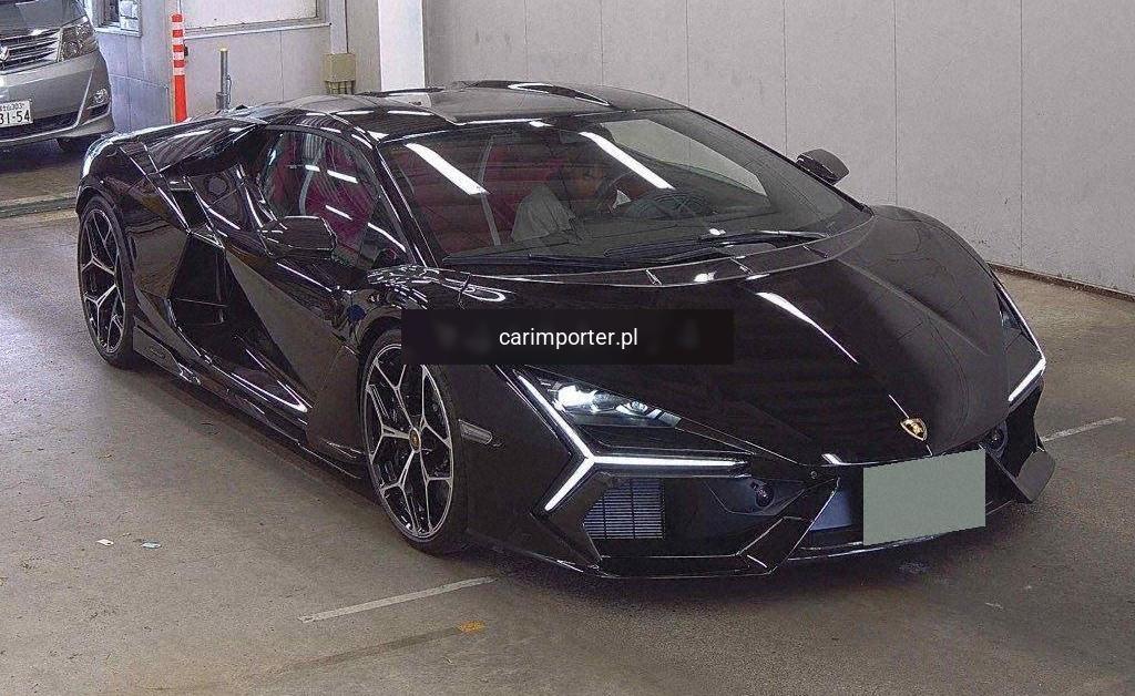 REVUELTO 4WD