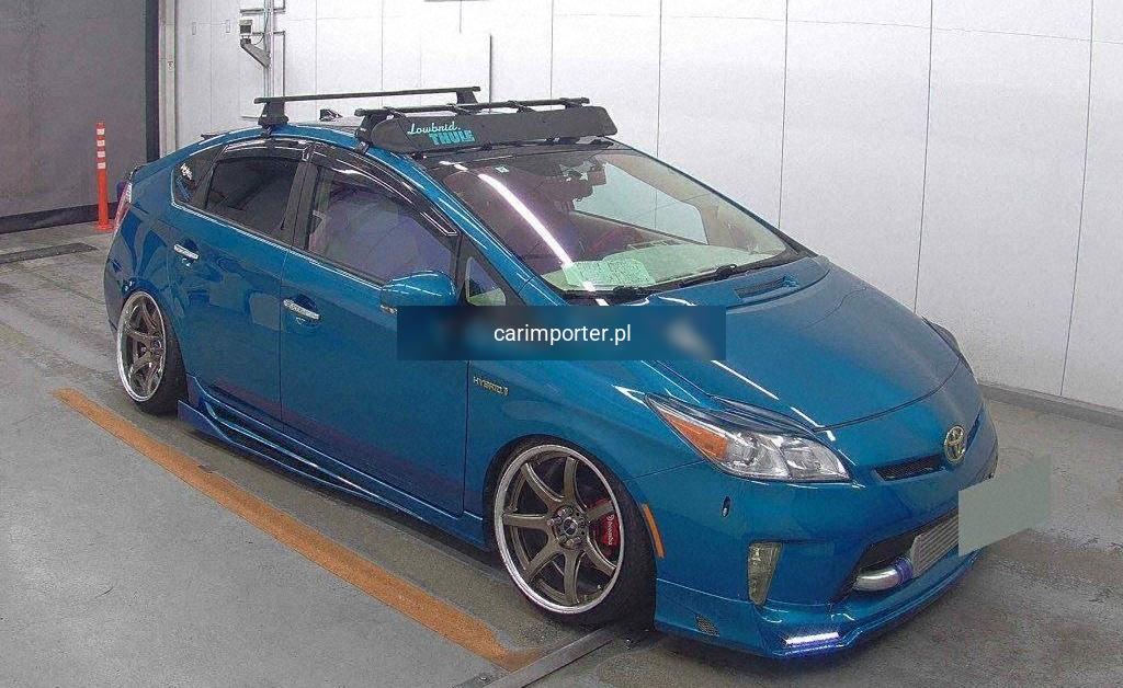 PRIUS 5D