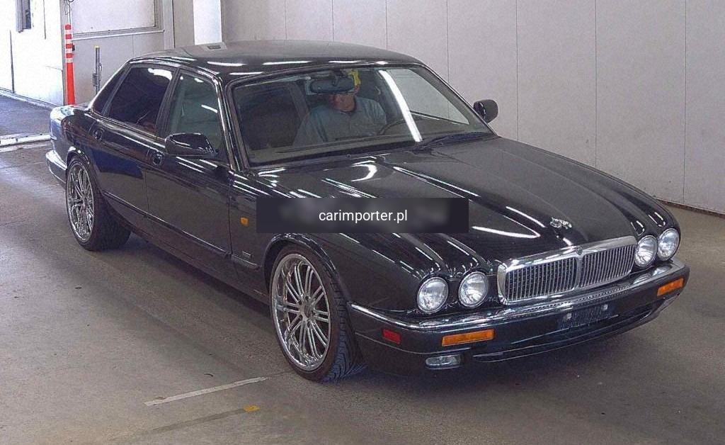 XJ 4D XJ6-4.0S
