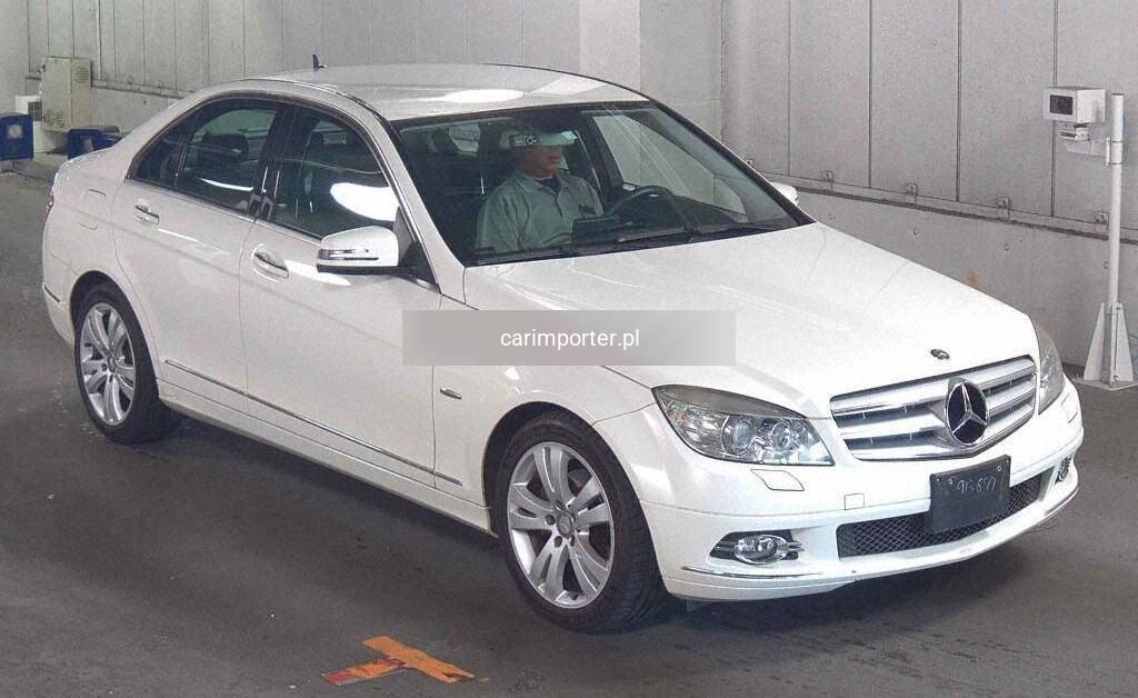 C-CLASS 4D C300 AVANTGARDE