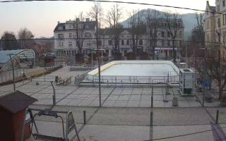 Ustroń Rynek - 04-03-2026 05:52