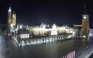 Kraków Rynek 4K - 02-05-2025 01:35