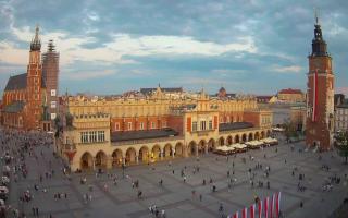 Kraków Rynek 4K - 02-05-2025 18:00