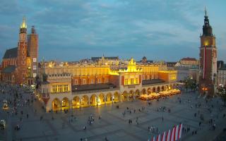Kraków Rynek 4K - 02-05-2025 18:21