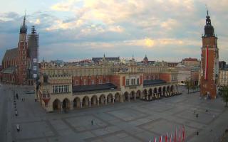 Kraków Rynek 4K - 03-05-2025 04:05