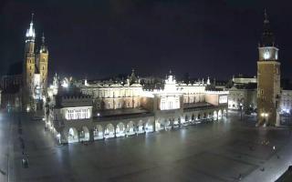 Kraków Rynek Główny - 02-11-2025 04:27