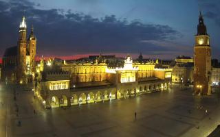 Kraków Rynek Główny - 02-11-2025 04:55