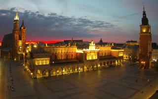 Kraków Rynek Główny - 02-11-2025 05:02