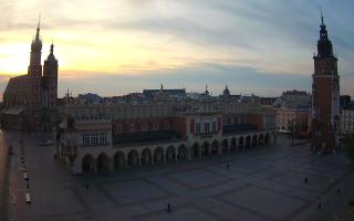 Kraków Rynek Główny - 02-11-2025 05:51