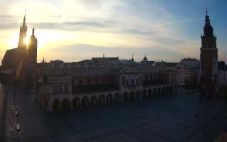 Kraków Rynek Główny - 02-11-2025 06:26