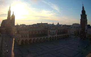 Kraków Rynek Główny - 02-11-2025 06:54