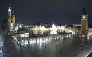 Kraków Rynek Główny - 02-11-2025 18:31